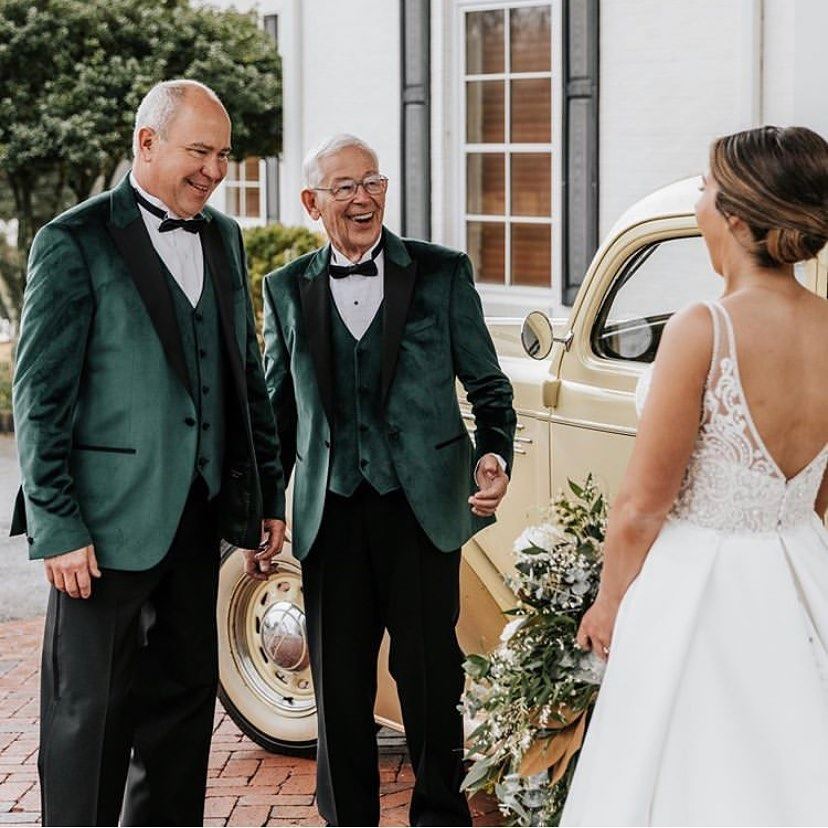 Gallery Image #slidesGrid56